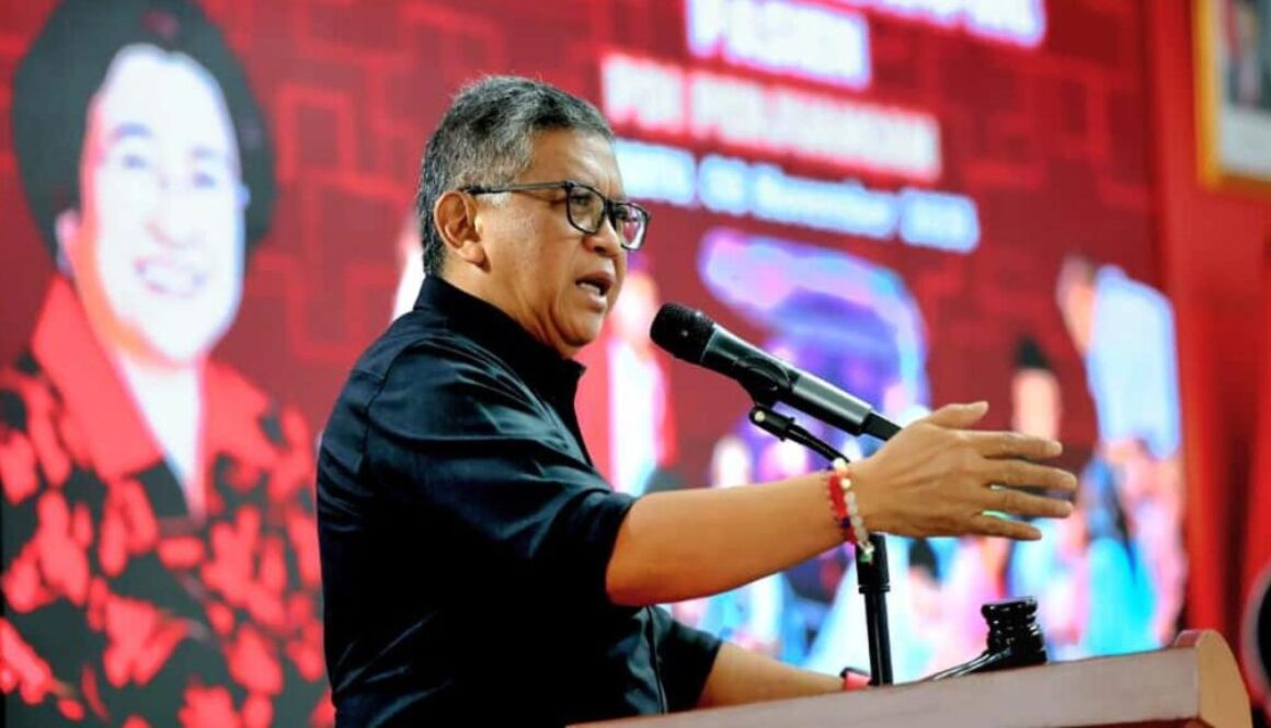 Sekjen PDIP Relawan Kesehatan Harus Jadi Jaring Kemanusiaan, Bukan Mesin Elektoral